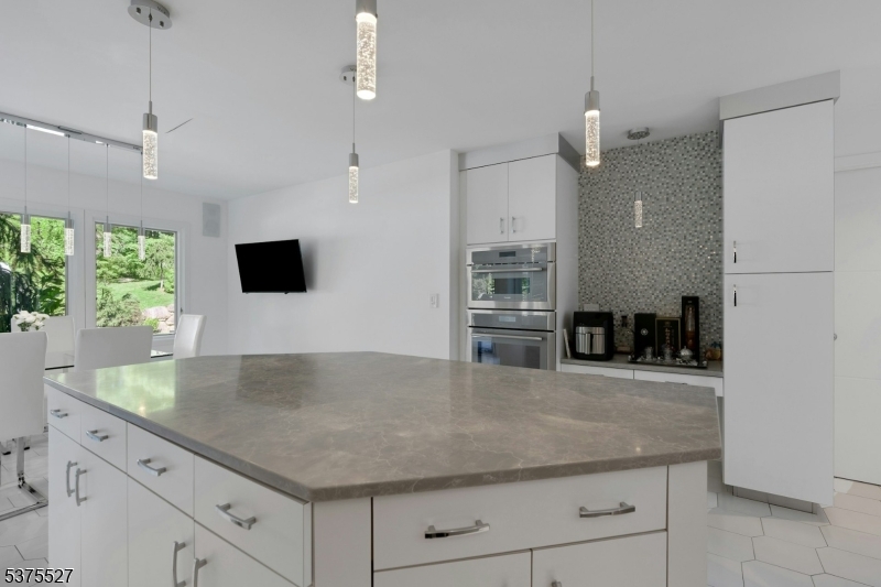 40 Jockey Hollow Rd