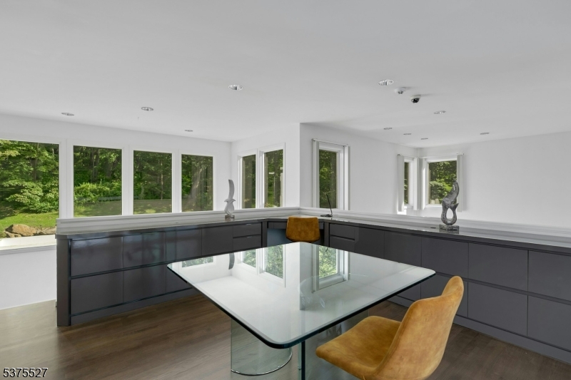 40 Jockey Hollow Rd