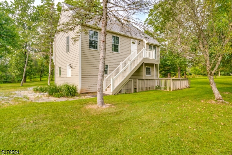 136 Rocktown Lambertville Rd