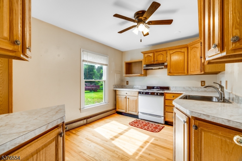 136 Rocktown Lambertville Rd