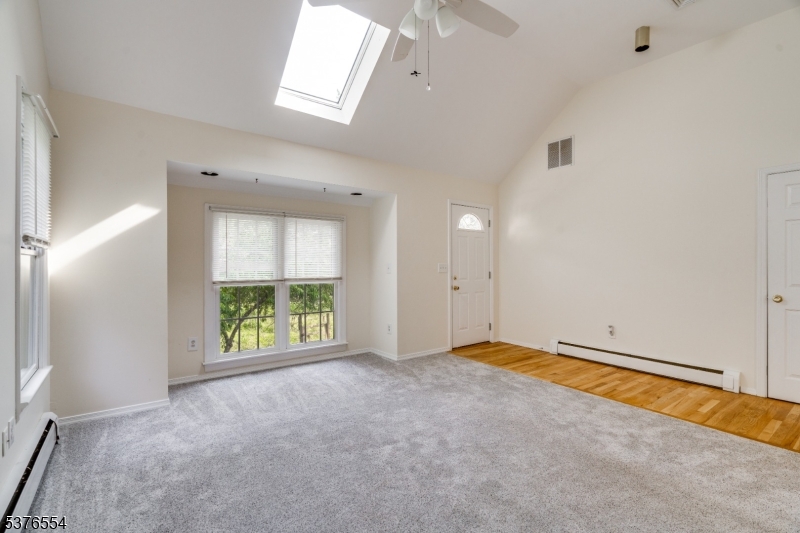 136 Rocktown Lambertville Rd