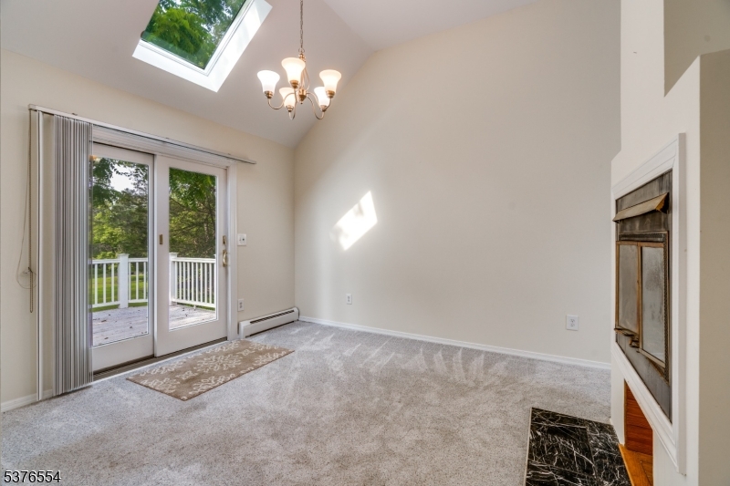 136 Rocktown Lambertville Rd