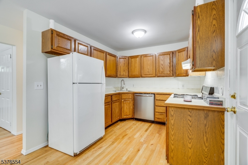 136 Rocktown Lambertville Rd