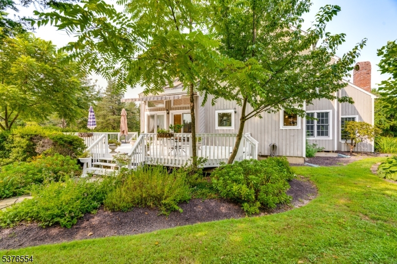 136 Rocktown Lambertville Rd