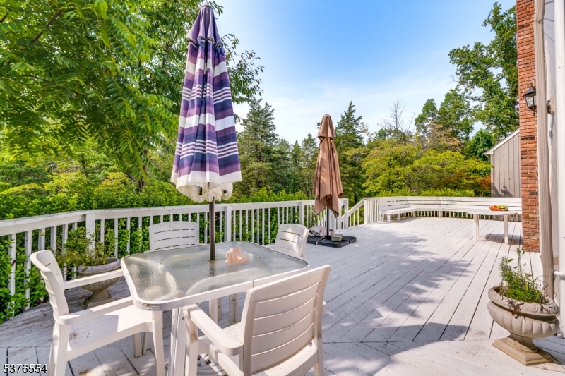 136 Rocktown Lambertville Rd