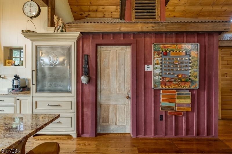 106 Mountain Top Rd
