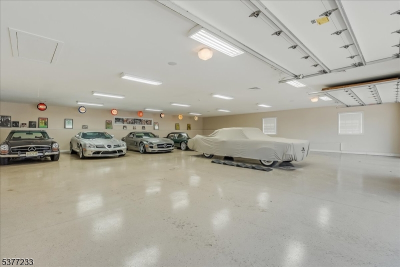 106 Mountain Top Rd