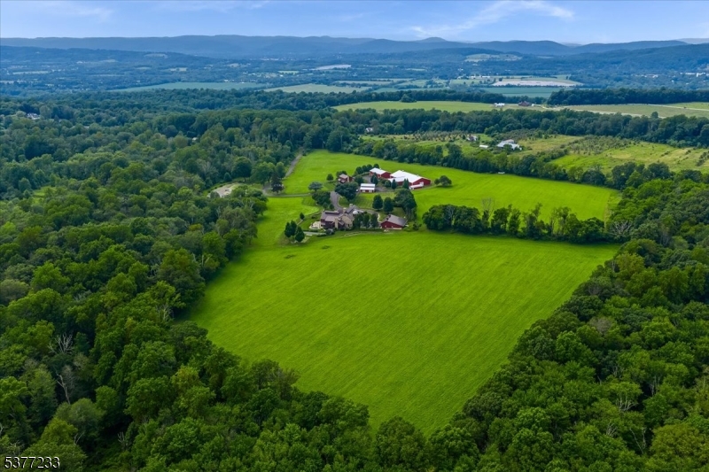 106 Mountain Top Rd