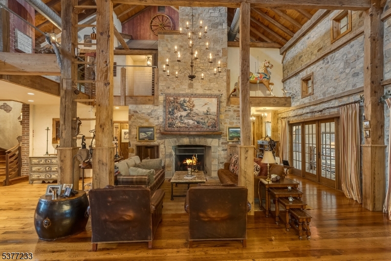 106 Mountain Top Rd