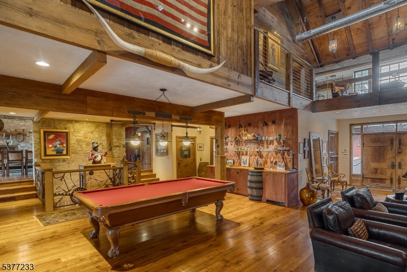 106 Mountain Top Rd