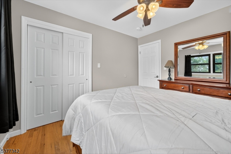 7 Faber Pl