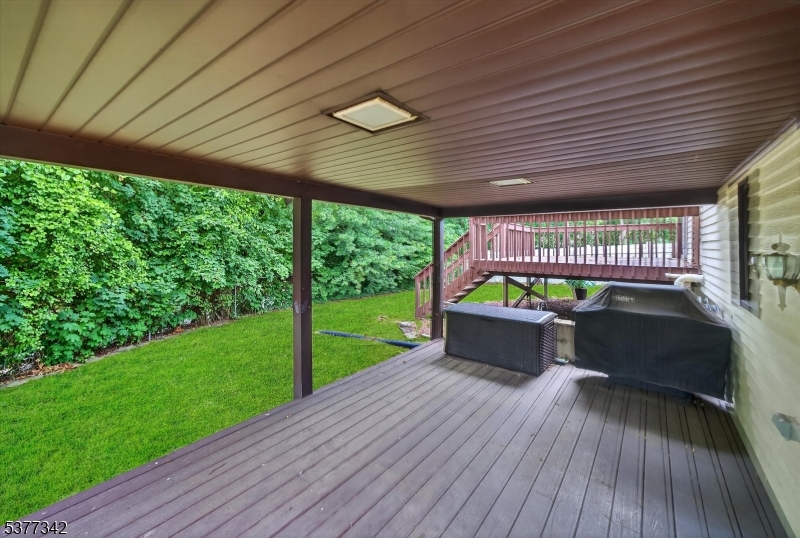 7 Faber Pl