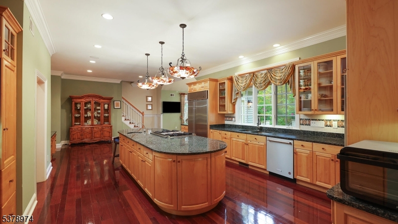 23 Charlotte Hill Dr