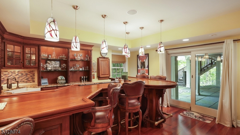 23 Charlotte Hill Dr