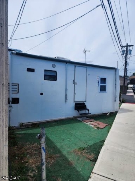 29 Poplar Street