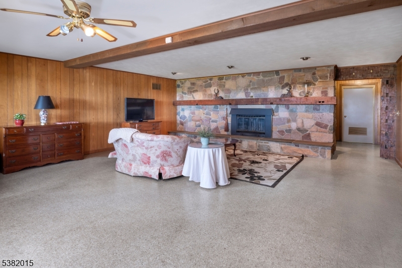 14 Hunter Rd