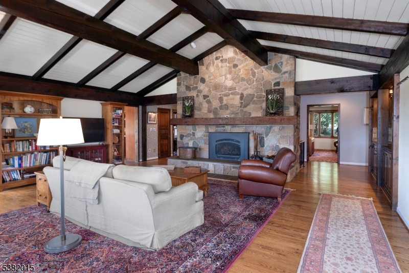 14 Hunter Rd
