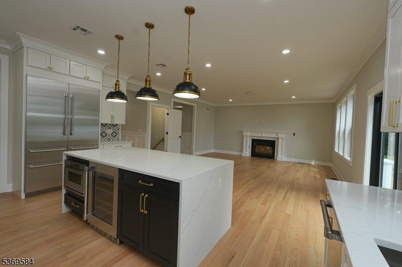 352 Woodland Rd