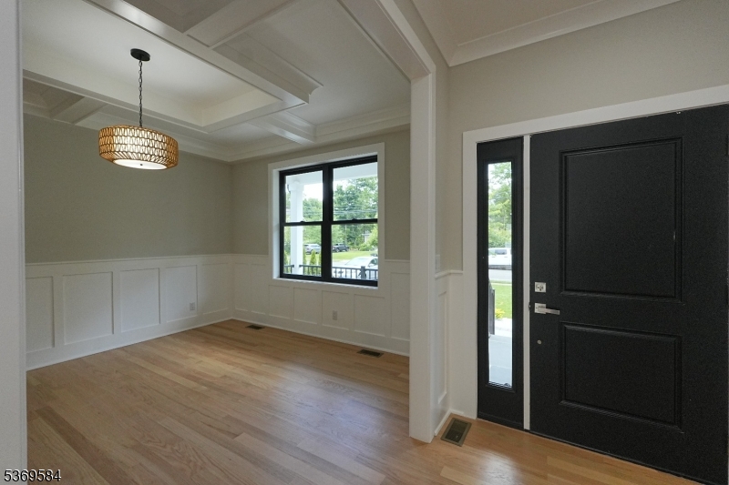 352 Woodland Rd