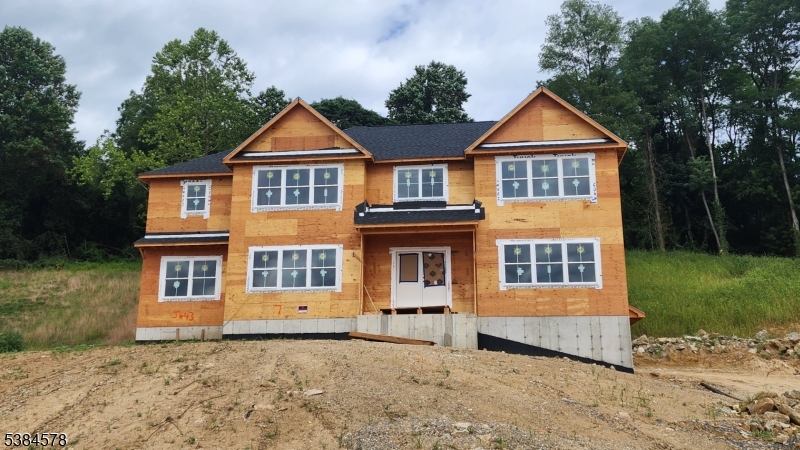 7 Spring Ct