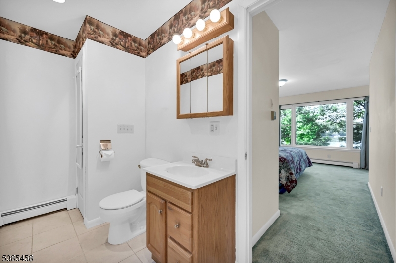 2006 Lakeside Dr