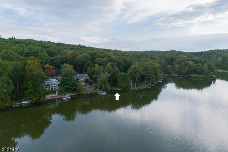 2006 Lakeside Dr