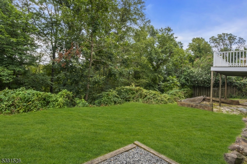 27 Underwood Dr