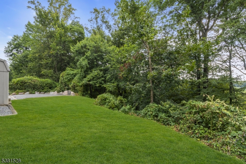 27 Underwood Dr