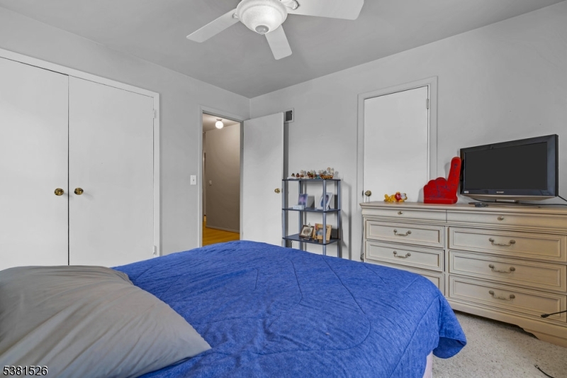 27 Underwood Dr