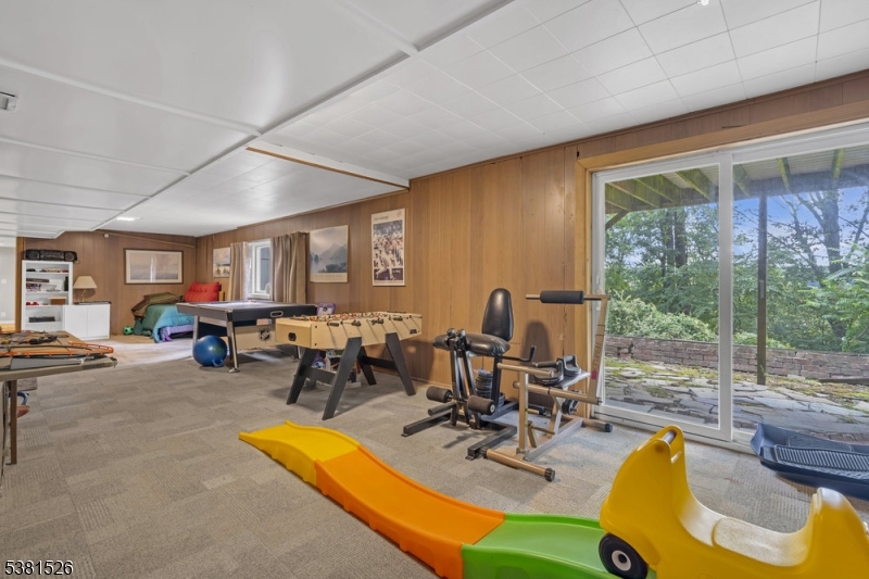 27 Underwood Dr