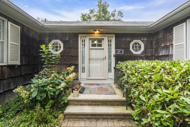 27 Underwood Dr