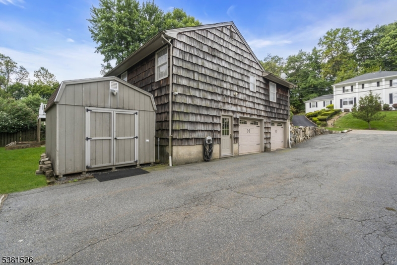 27 Underwood Dr