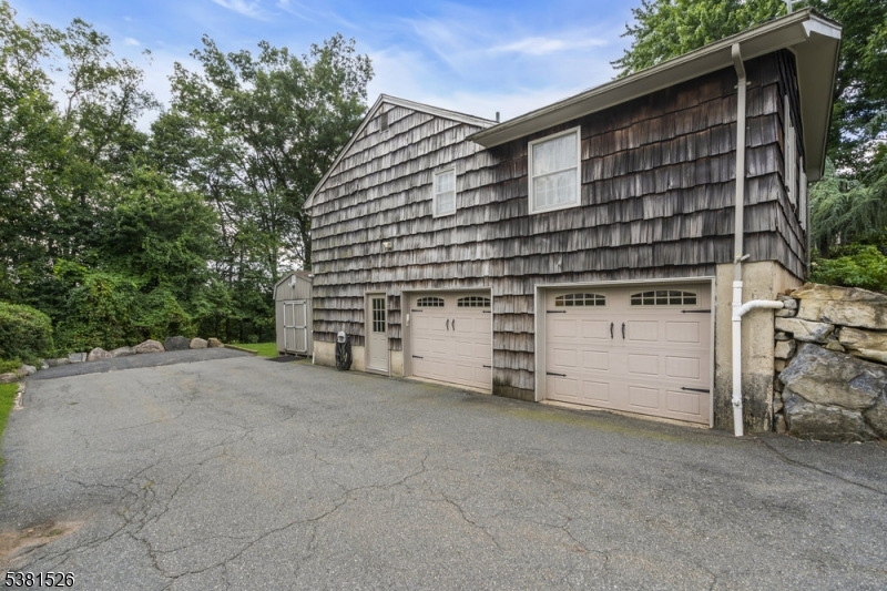 27 Underwood Dr