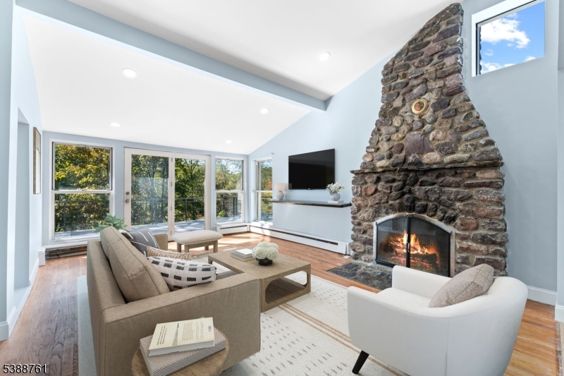 26 Rock Rd