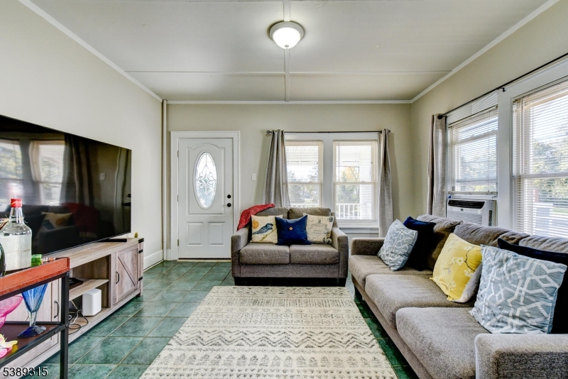 126 Snyder Ave