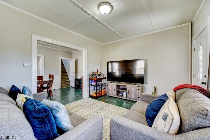 126 Snyder Ave