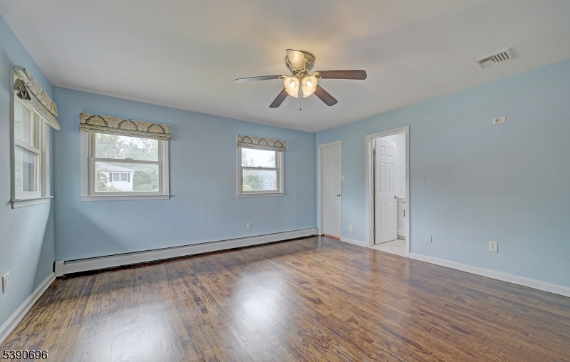819 Ridgewood Rd