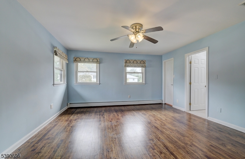 819 Ridgewood Rd