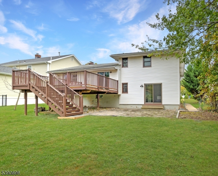 819 Ridgewood Rd