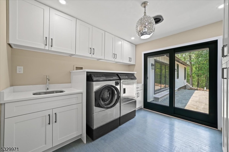 136 Mount Harmony Rd