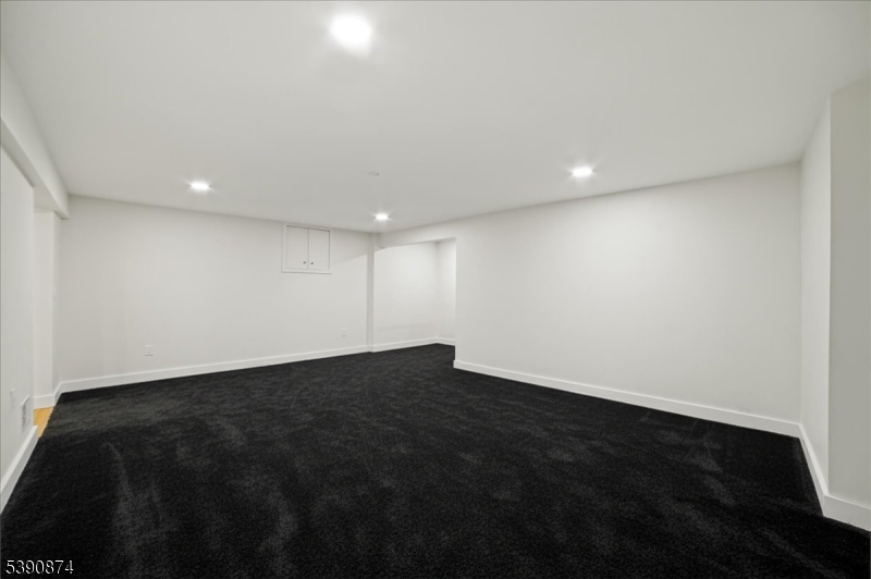 136 Mount Harmony Rd