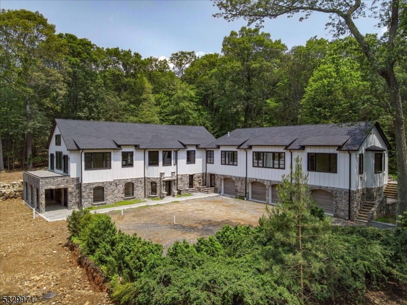 136 Mount Harmony Rd