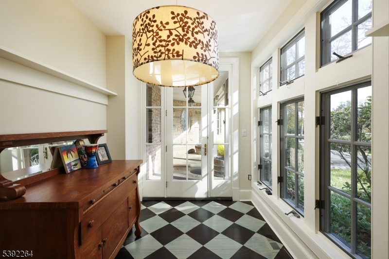 174 Liberty Corner Rd