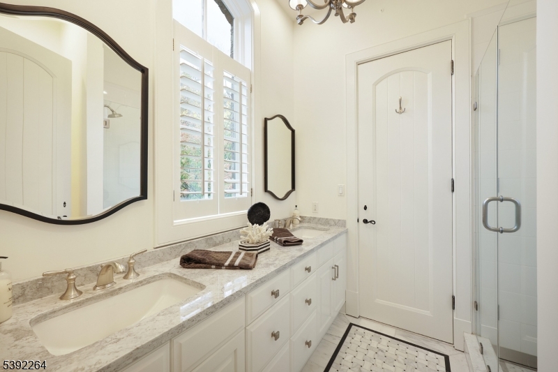 174 Liberty Corner Rd