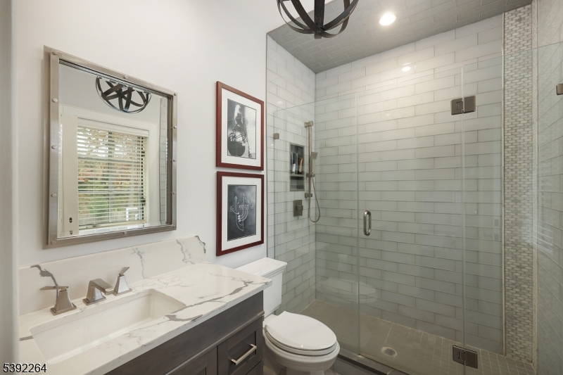 174 Liberty Corner Rd