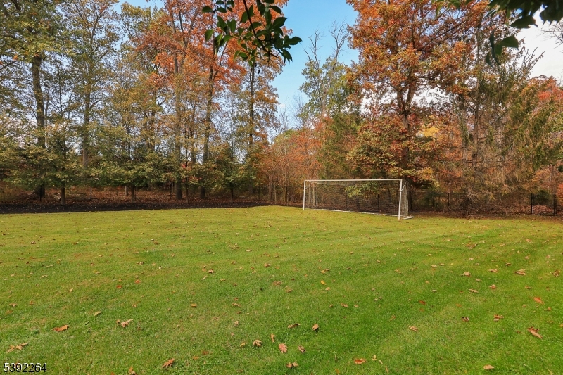 174 Liberty Corner Rd