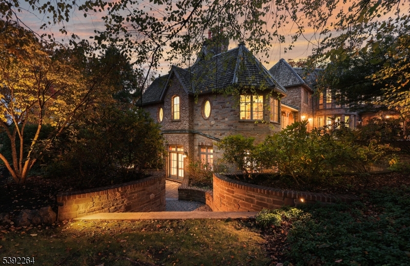 174 Liberty Corner Rd