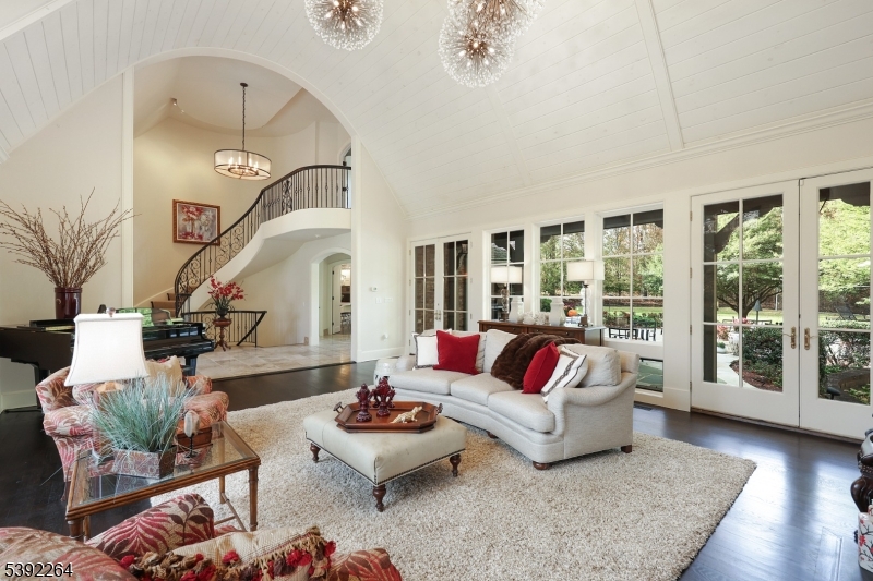 174 Liberty Corner Rd