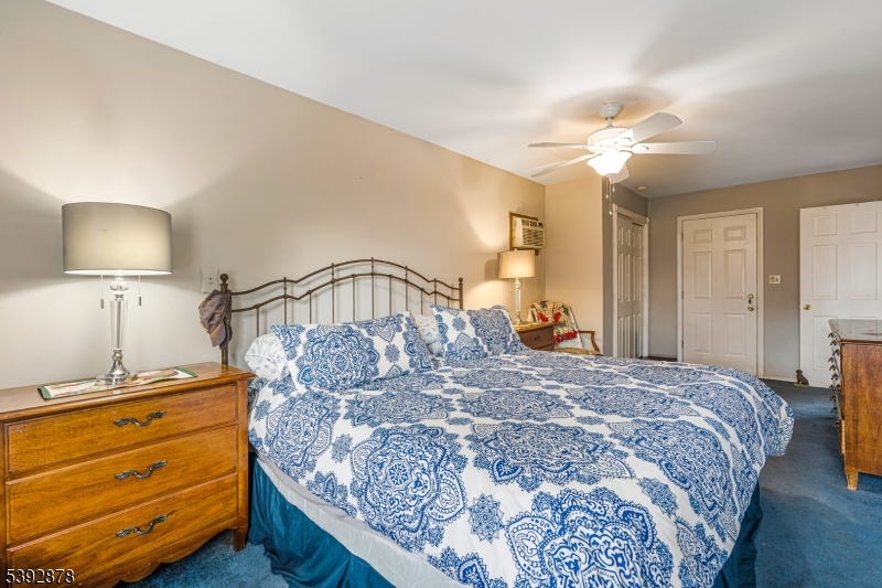 1825 Kennesaw Way