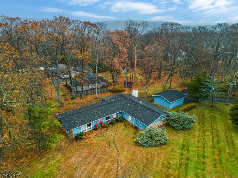 1825 Kennesaw Way